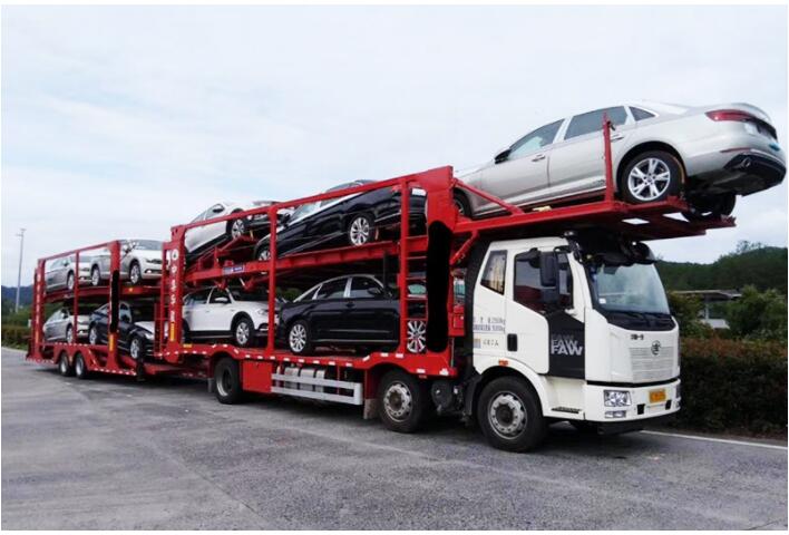 厦门到凤凰县轿车托运